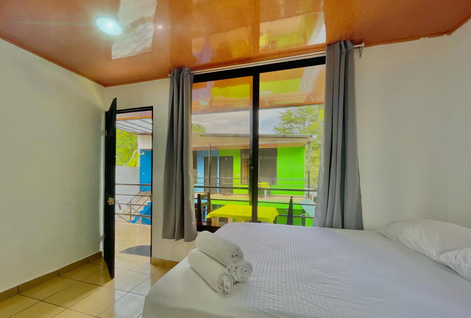Carey Lodging Tortuguero Buitenkant foto