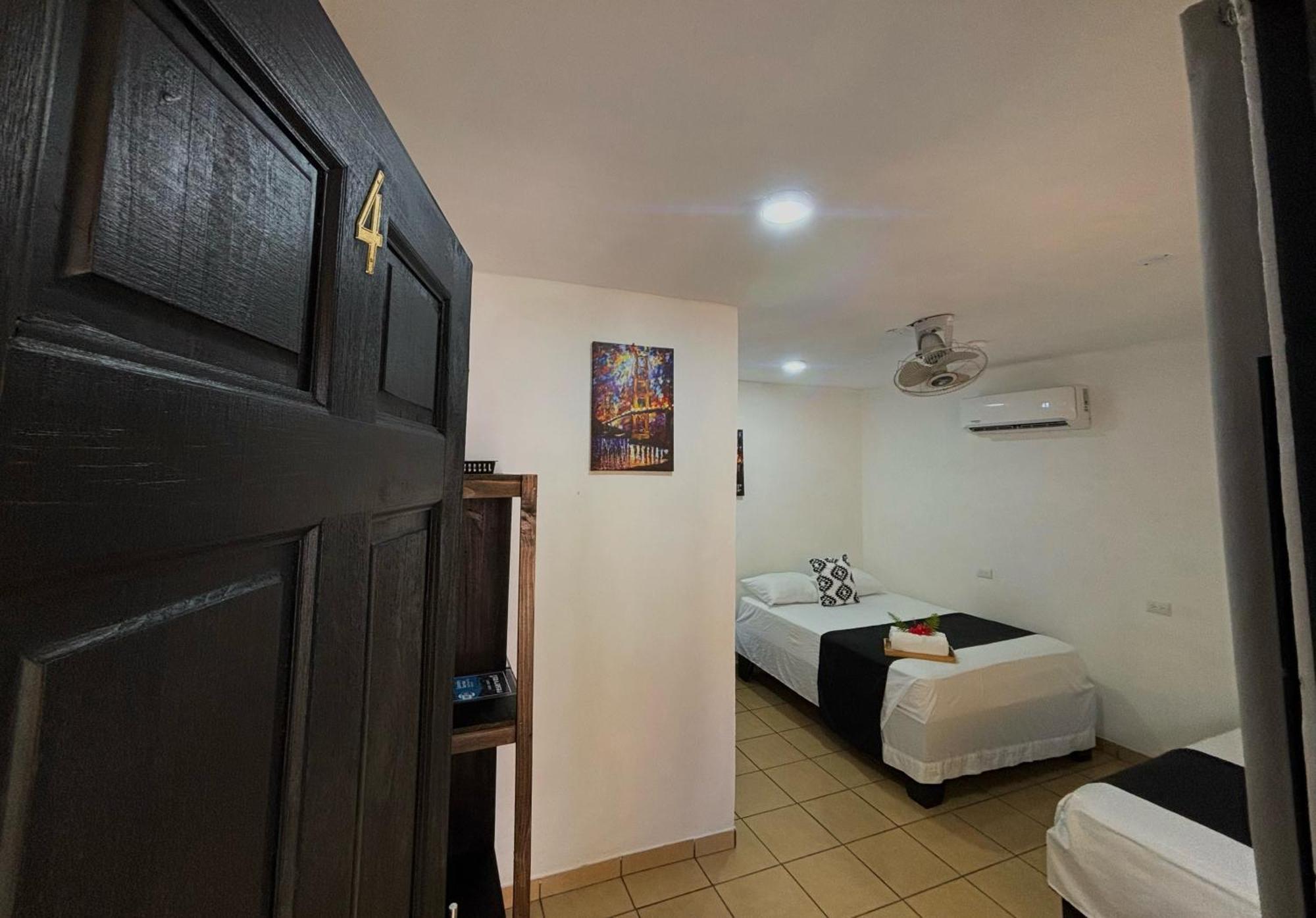 Carey Lodging Tortuguero Kamer foto